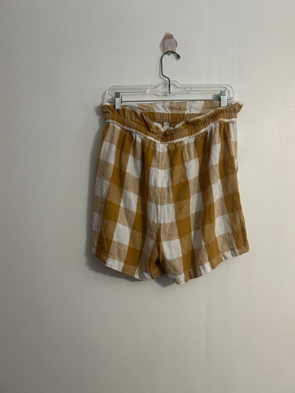 Casual Mustard Plaid Women’s Shorts - Picture 3 of 4